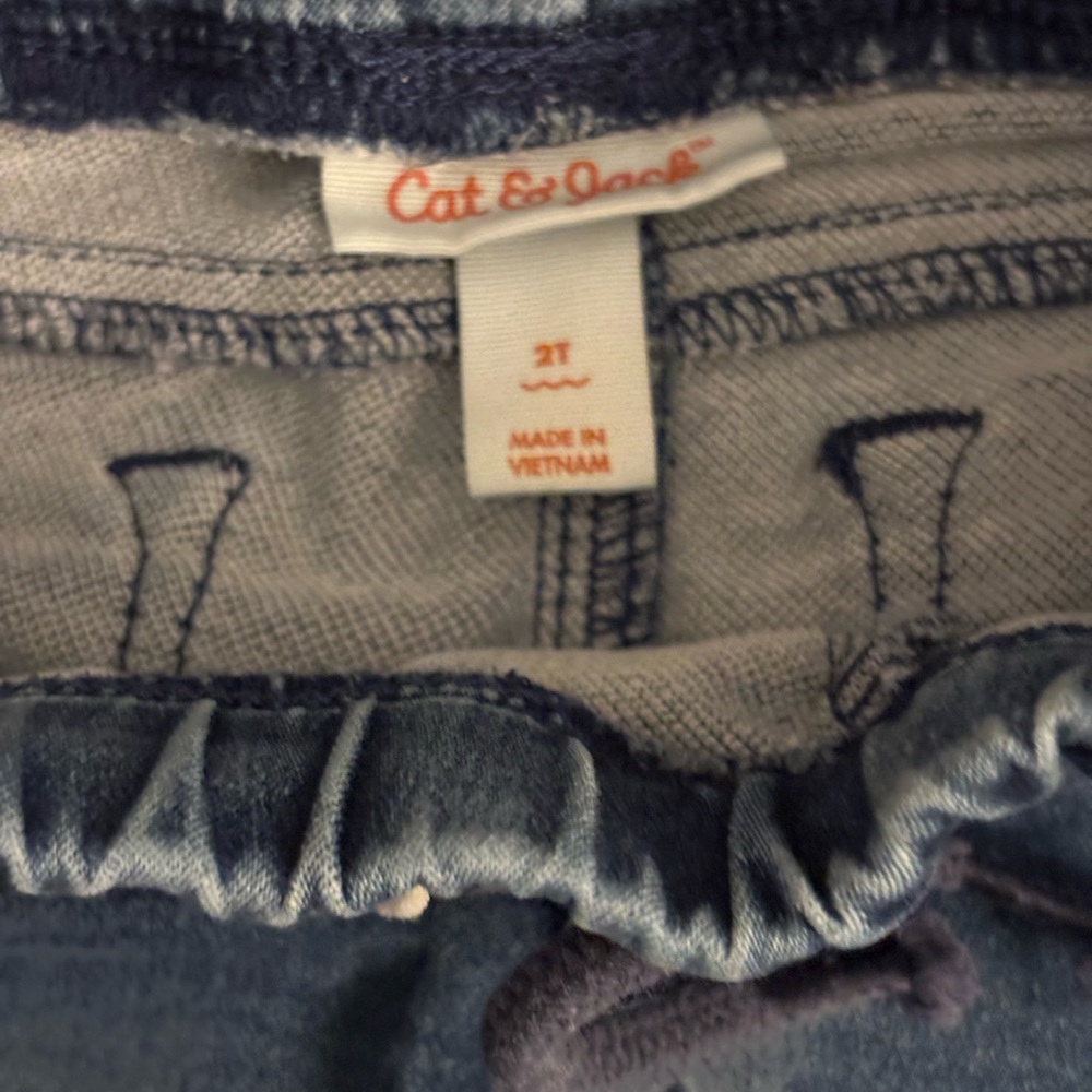 Cat & Jack Girls' Denim Shorts Set - Light Wash & Dark Wash Bundle Size 2-3 - Picture 11 of 16